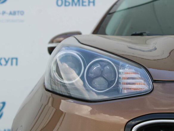 2016 Kia Sportage IV, коричневый, 1920000 рублей - вид 3