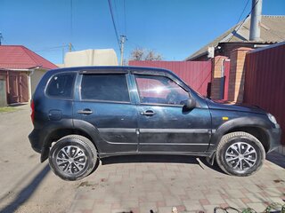 2010 Chevrolet Niva I Рестайлинг, синий, 425000 рублей, вид 2