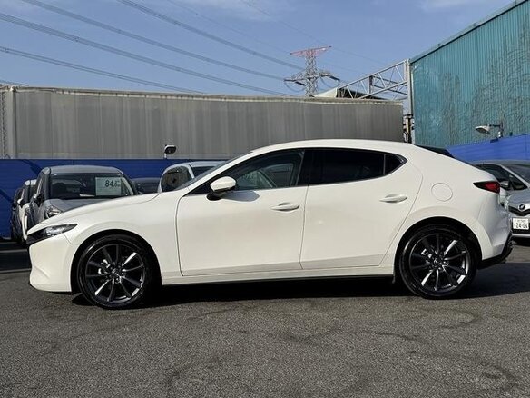 2022 Mazda 3 IV (BP), белый - вид 8