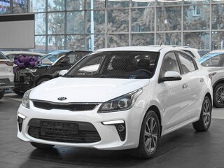 2018 Kia Rio IV, белый, 1149000 рублей, вид 3