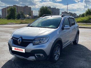 2021 Renault Sandero Stepway II Рестайлинг, серый, 1400000 рублей, вид 1