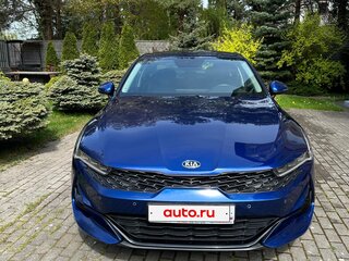 2020 Kia K5 III, синий, 3200000 рублей, вид 1