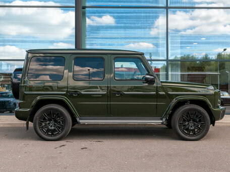 2026 Mercedes-Benz G-Класс 450 d III (W465) Рестайлинг, зелёный, 26000000 рублей, вид 4
