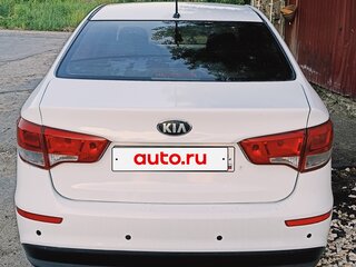 2016 Kia Rio III Рестайлинг, белый, 549000 рублей, вид 5