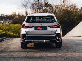2023 BMW X1 18i sDrive III (U11/U12), серебристый, 4055000 рублей, вид 5