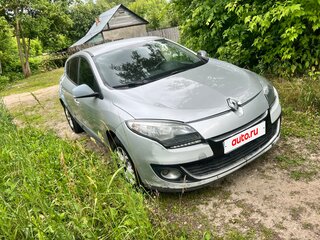2014 Renault Megane III Рестайлинг, серый, 500000 рублей, вид 2