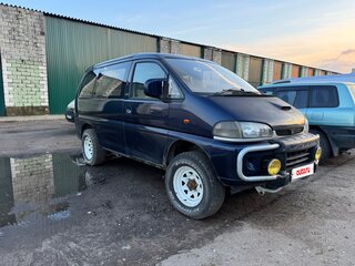 1996 Mitsubishi Delica IV, синий, 600000 рублей, вид 3