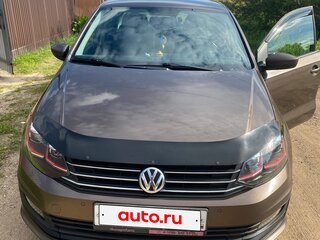 2019 Volkswagen Polo V Рестайлинг, коричневый, 900000 рублей, вид 1