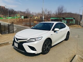 2020 Toyota Camry Japan Market VIII (XV70), белый, 3300000 рублей, вид 4