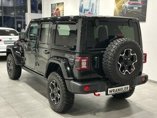 2022 Jeep Wrangler IV (JL), чёрный, 9059900 рублей, вид 3