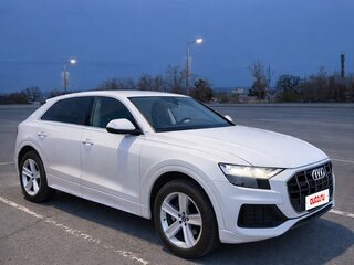 2019 Audi Q8 45 TDI I (4M), белый, 6300000 рублей, вид 4