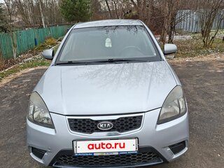 2011 Kia Rio II Рестайлинг, серебристый, 400000 рублей, вид 2