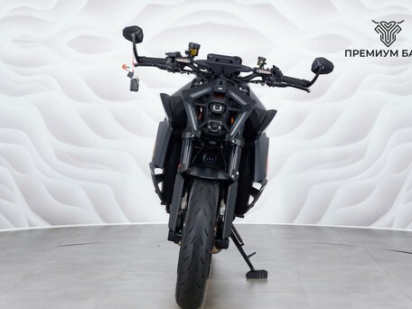 2024 KTM 1390 Super Duke R Evo, чёрный, 2099001 рублей, вид 4