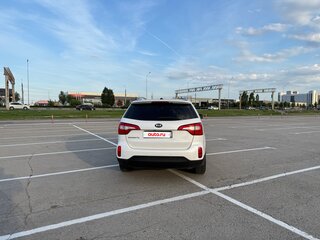 2016 Kia Sorento II Рестайлинг, белый, 2199000 рублей, вид 5