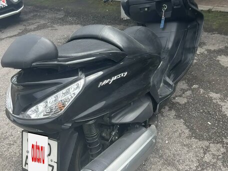 2010 Yamaha Majesty 400, чёрный, 250000 рублей, вид 2
