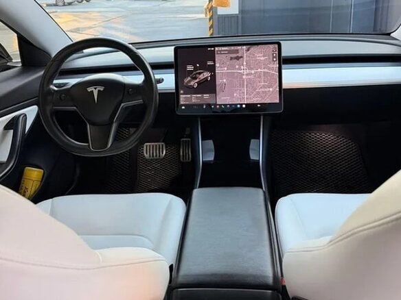2019 Tesla Model 3 Performance I, чёрный - вид 5