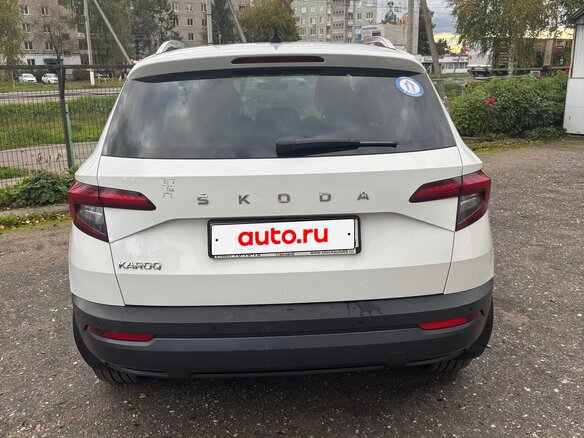2019 Skoda Karoq I, белый, 1700000 рублей - вид 2