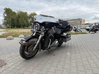 2010 Harley-Davidson Electra Glide, серый, 780000 рублей, вид 5