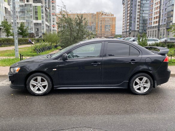 2007 Mitsubishi Lancer X, чёрный - вид 6