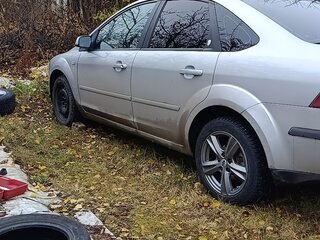 2006 Ford Focus II, серебристый, 240000 рублей, вид 1