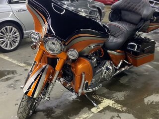 2010 Harley-Davidson CVO Street Glide, чёрный, 1500000 рублей, вид 4