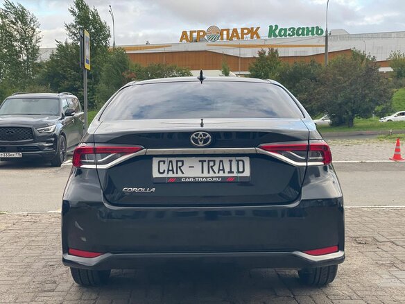 2019 Toyota Corolla XII (E210), чёрный, 1620000 рублей - вид 5