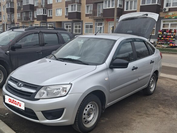 2017 Lada (ВАЗ) Granta I, серебристый, 550000 рублей