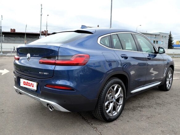 2019 BMW X4 20i II (G02), синий, 4170000 рублей - вид 2
