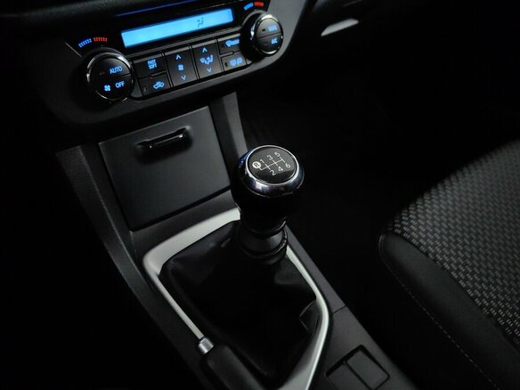 2015 Toyota Corolla XI (E160, E170, E180), коричневый - вид 16
