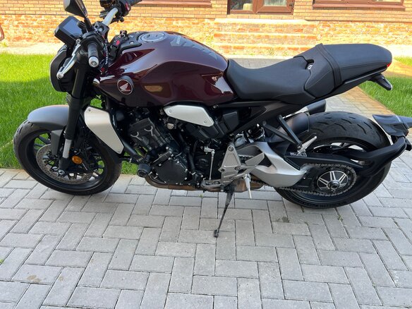 2023 Honda CB 1000R, красный, 1600000 рублей - вид 6