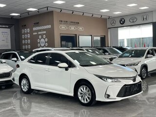 2023 Toyota Corolla XII (E210), белый, 1699000 рублей, вид 3
