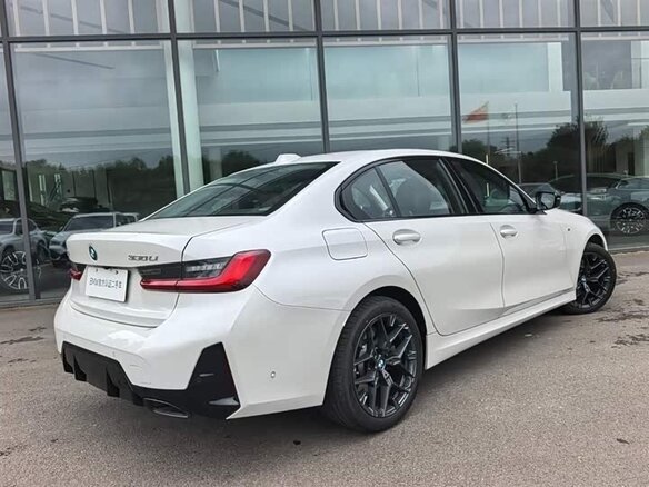 2025 BMW 3 серии 330Li VII (G2x) Рестайлинг 2, белый - вид 4