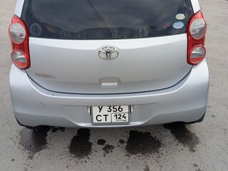 2011 Toyota Passo II (C30), серебристый, 600000 рублей, вид 3