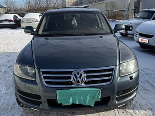 2005 Volkswagen Touareg I, серый, 950000 рублей, вид 1