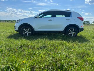 2014 Kia Sportage III Рестайлинг, белый, 1090000 рублей, вид 4