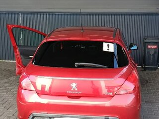 2011 Peugeot 308 I, красный, 420000 рублей, вид 3