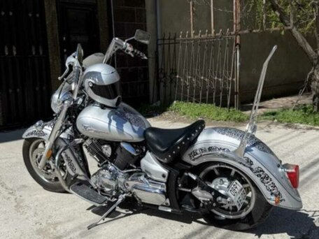 2006 Yamaha XVS1100, серебристый, 590000 рублей, вид 3