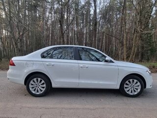 2022 Volkswagen Bora IV (China Market) Рестайлинг, белый, 1990000 рублей, вид 3