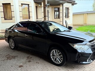 2016 Toyota Camry VII (XV50) Рестайлинг, чёрный, 2250000 рублей, вид 4