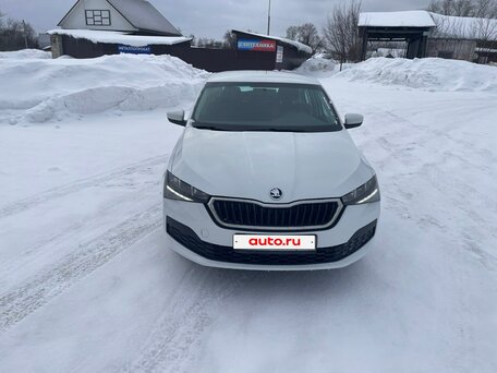2021 Skoda Rapid II, белый, 860000 рублей, вид 3