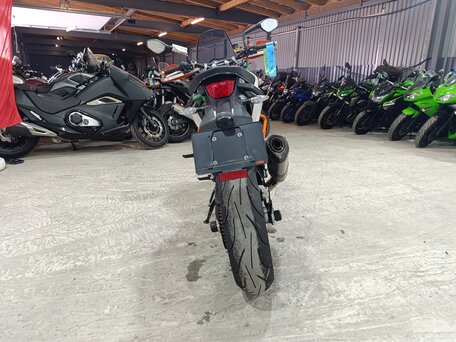 2013 KTM 690 Duke, белый, 520000 рублей, вид 4