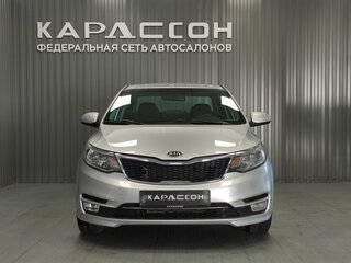 2017 Kia Rio III Рестайлинг, серебристый, 565000 рублей, вид 3