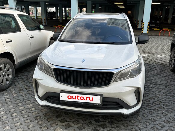 2023 Livan X3 Pro, белый