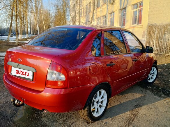 2010 Lada (ВАЗ) Kalina I, серебристый, 170000 рублей - вид 3