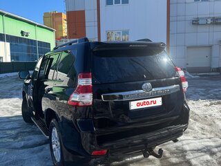 2015 Toyota Land Cruiser Prado 150 Series Рестайлинг 1, чёрный, 3900000 рублей, вид 3