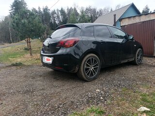 2011 Opel Astra J, чёрный, 620000 рублей, вид 4
