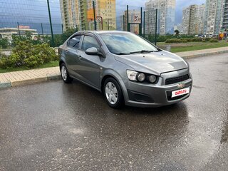 2013 Chevrolet Aveo II, серый, 550000 рублей, вид 1
