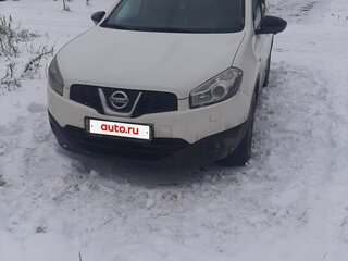 2013 Nissan Qashqai I Рестайлинг, белый, 1100000 рублей, вид 1