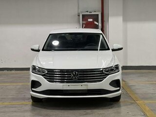 2022 Volkswagen Lavida III, белый, 1400000 рублей, вид 2