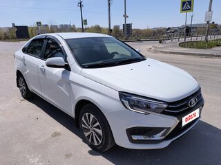 2023 Lada (ВАЗ) Vesta I Рестайлинг (NG), белый, 1543000 рублей, вид 3